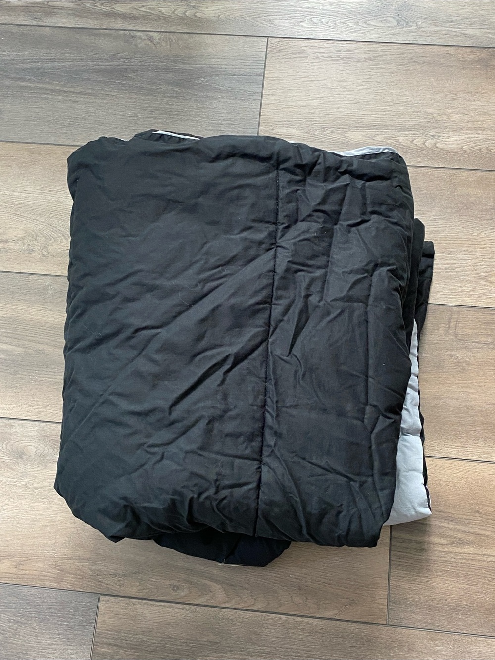 Twin Black & Gray Reversible Comforter - Soft Quilted Bedding